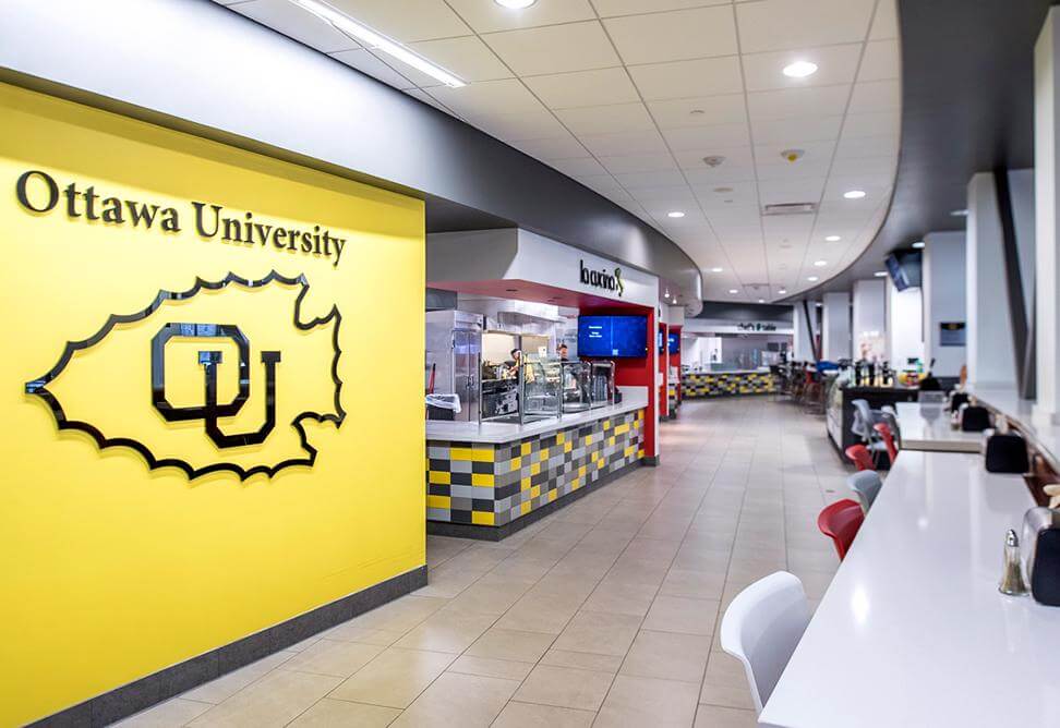 Student-Dining 