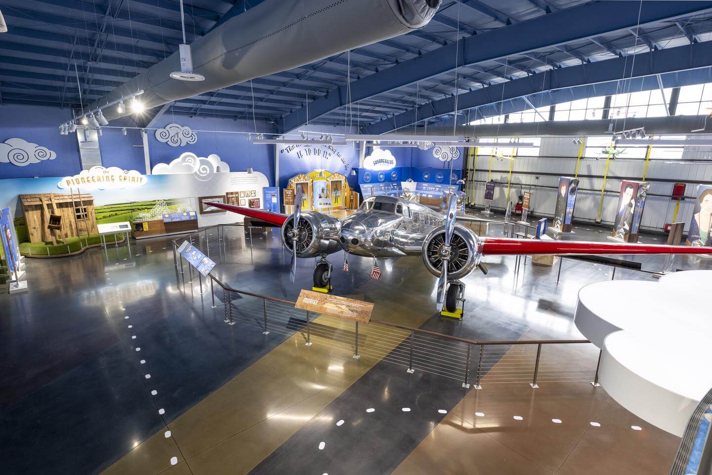 Amelia_Earhart_Hangar_Museum