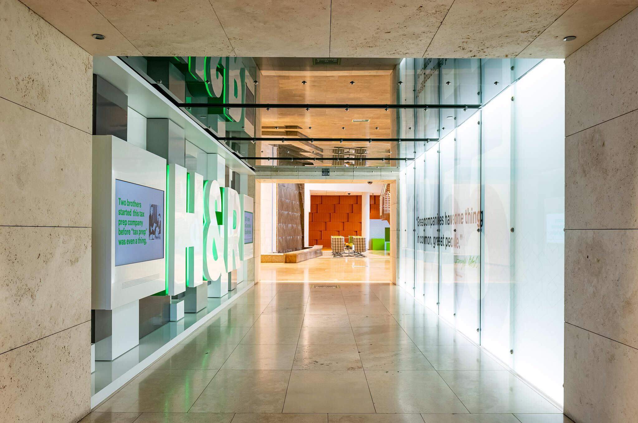H&R hallway