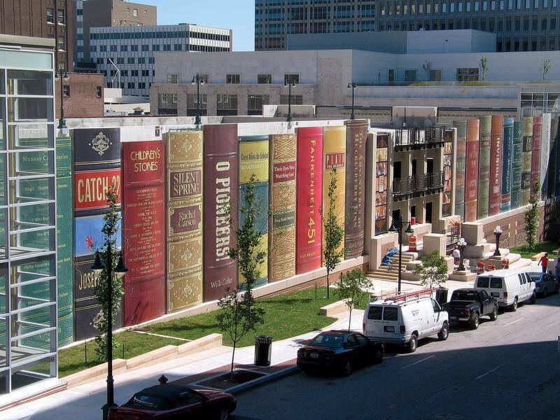Library-Giant-Books